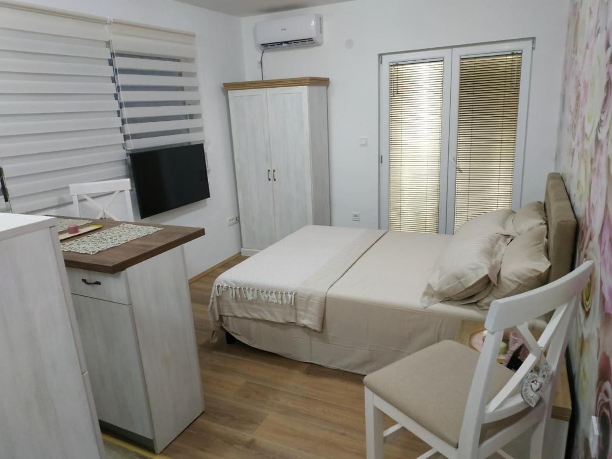 Sea View Studio Bečići Luaran gambar